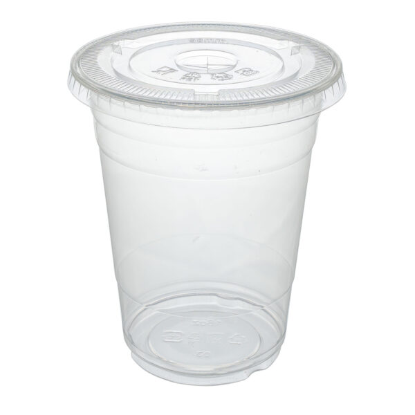 Clear cup with flat straw lid