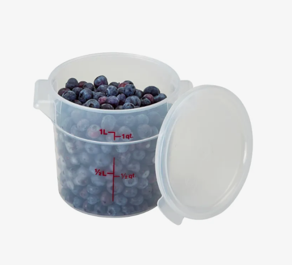 1 quart round translucent food storage container holding blue berries